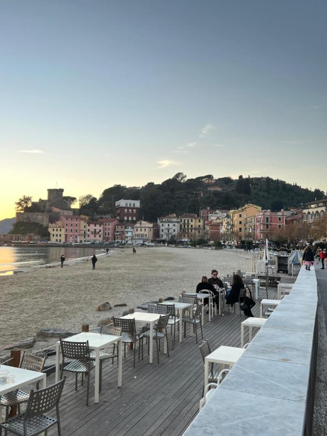 La Torretta A San Terenzo Hotel เลริชี ภายนอก รูปภาพ